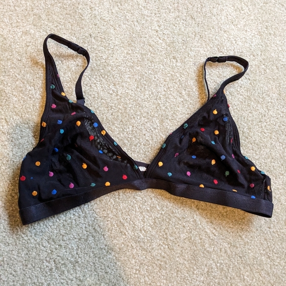 2 New Parade bralettes - Picture 2 of 7